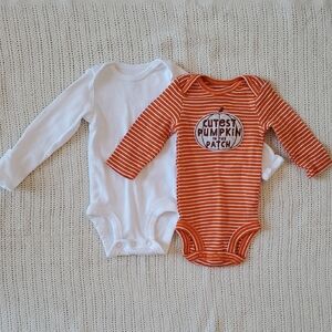 Carter's Cutest Pumpkin Striped Orange And Plain White Baby Onsies Size Newborn